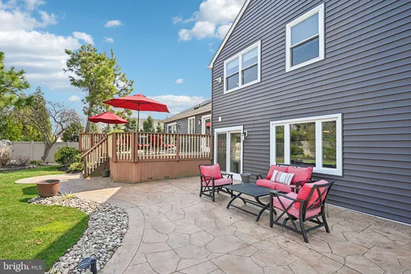 $649,900 | 2 Warwick Court, Mount Laurel, NJ 08054