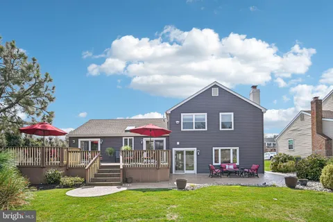 $649,900 | 2 Warwick Court, Mount Laurel, NJ 08054