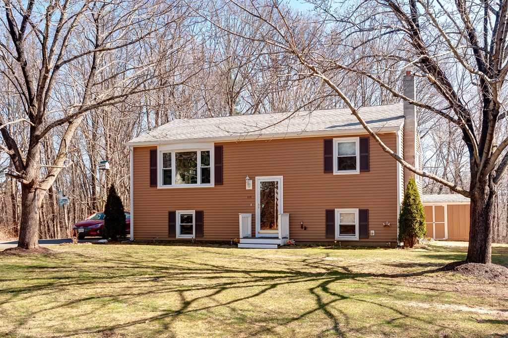 315 Ridge Road Athol, MA 01331 - Photo 1 of 23 Gallery Image 1