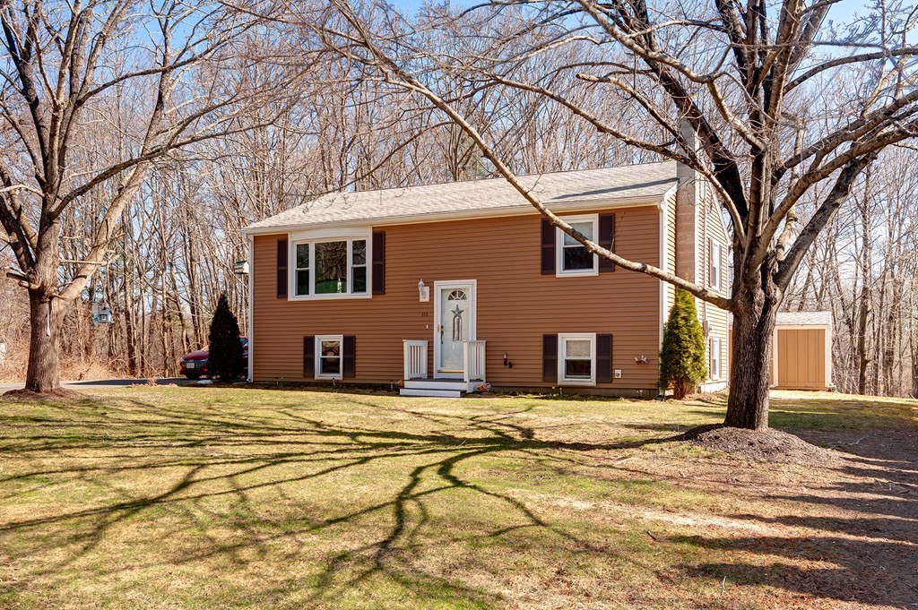 315 Ridge Road Athol, MA 01331 - Photo 3 of 23 Gallery Image 3