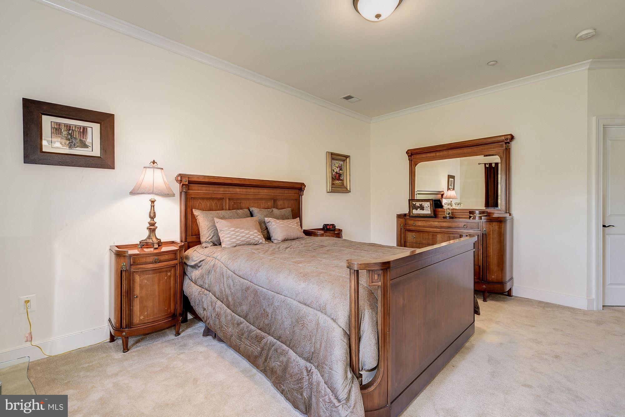 8586 Brickyard Road Potomac, MD 20854 - Photo 32 of 49