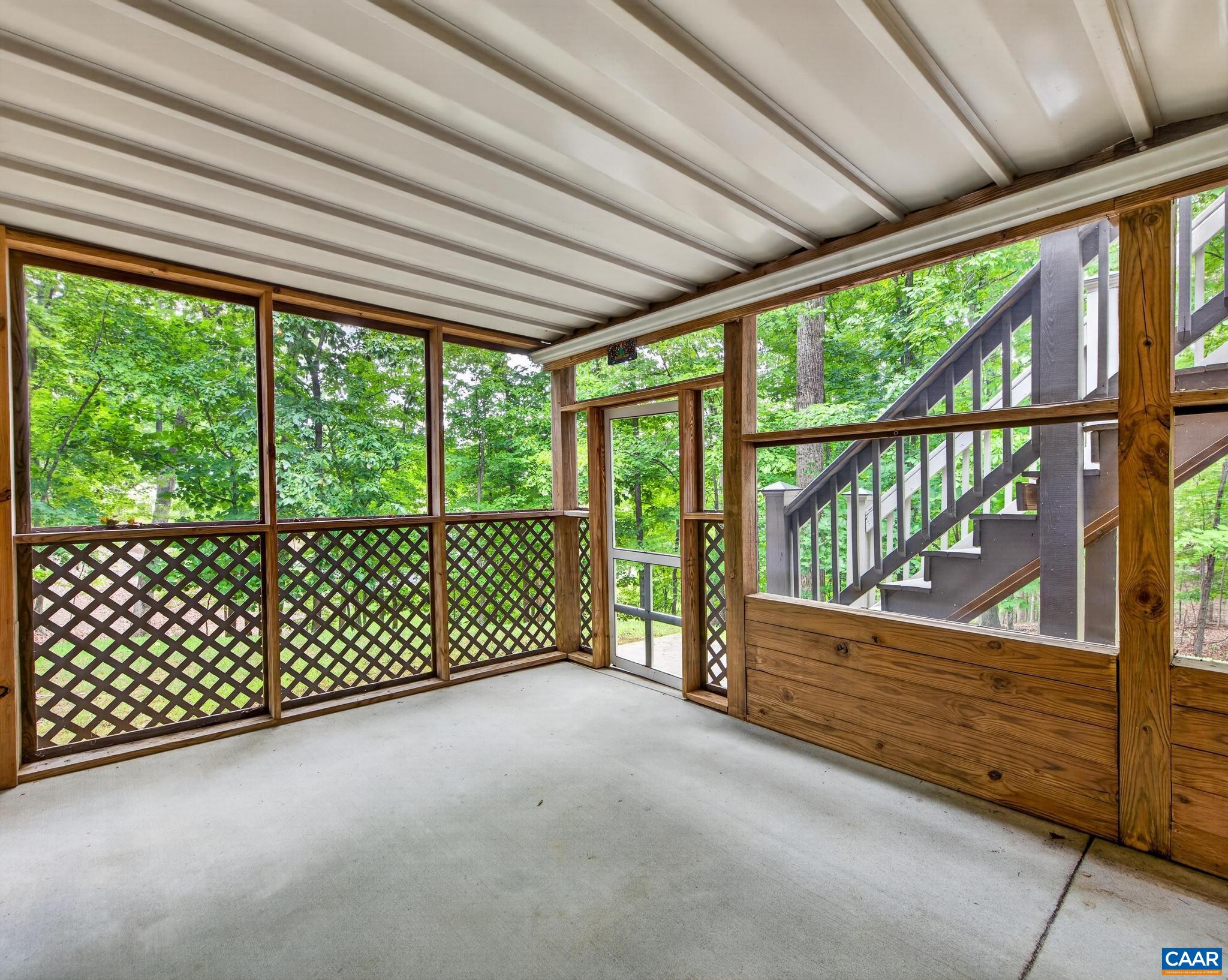 39 Cliftwood Road Palmyra, VA 22963 - Photo 18 of 57 Huge screened porch deck
