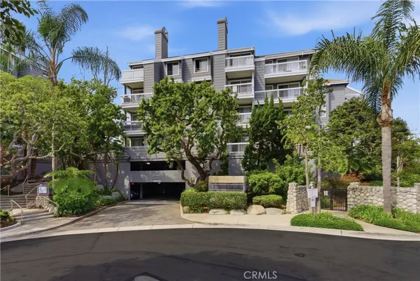 $3,500 | 20301 Bluffside Circle, Unit D201, Huntington Beach, CA 92646
