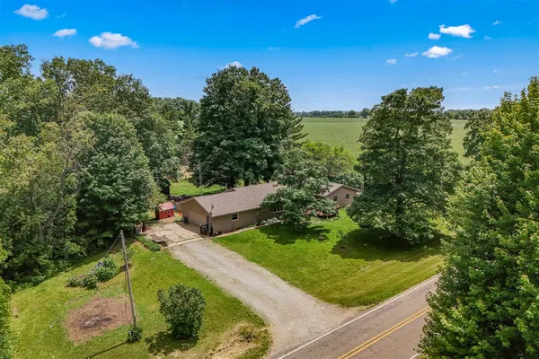 $274,900 | 7051 Long Lake Road, Reading, MI 49274
