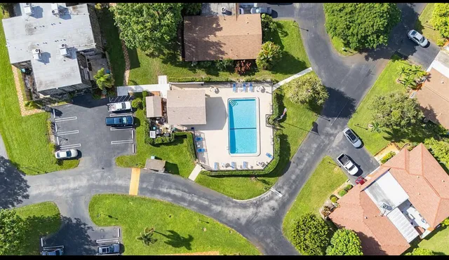 $274,900 | 2717 Southeast 27th Way, Boynton Beach, FL 33435