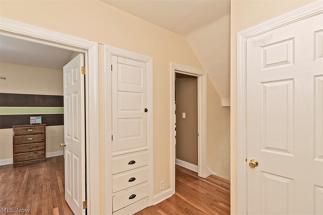 3325 Braemar Road Cleveland, OH 44120 - Photo 24 of 35