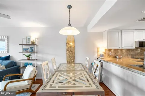 $1,059,900 | 700 First Avenue, Unit 214, Avalon, NJ 08202