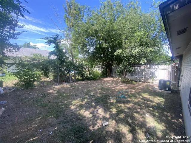 $1,175 | 9615 Vale, San Antonio, TX 78245