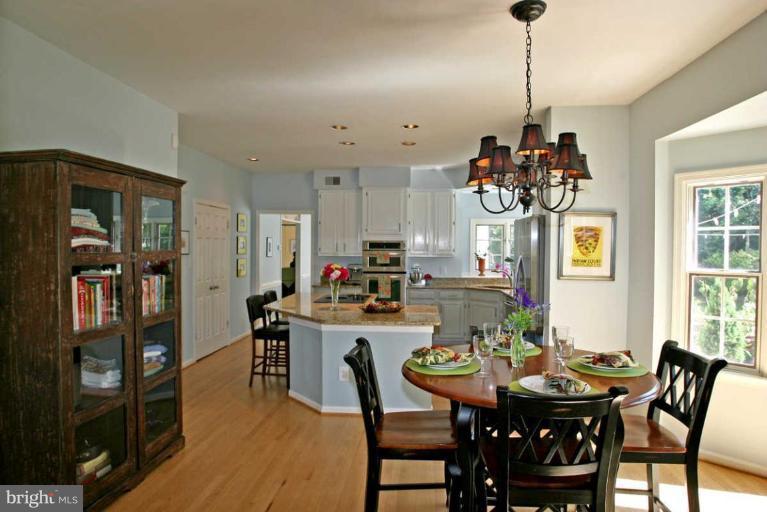 3429 Hidden River View Road Annapolis, MD 21403 - Photo 15 of 29 Breakfast Area