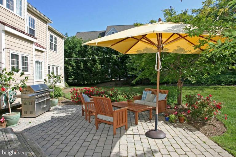 3429 Hidden River View Road Annapolis, MD 21403 - Photo 4 of 29 Patio