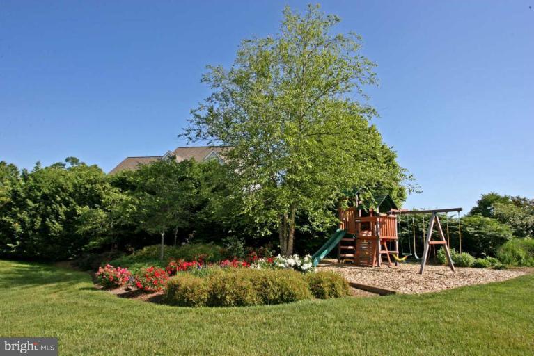 3429 Hidden River View Road Annapolis, MD 21403 - Photo 5 of 29 Garden #2