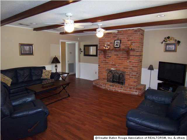 12458 Lockhaven Avenue Baton Rouge, LA 70815 - Photo 3 of 12 Gallery Image 3
