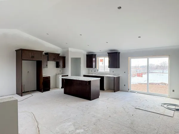 $505,000 | 8733 90th Avenue, Milaca, MN 56353