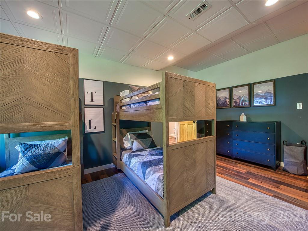 1933 Laurel Ridge North Maggie Valley, NC 28751 - Photo 39 of 44 a living room with furniture and a flat screen tv