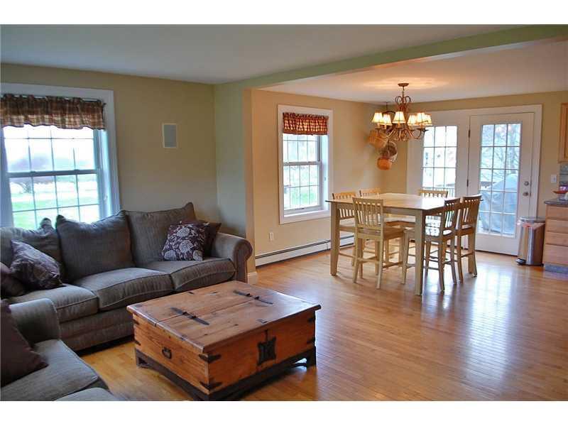 98 Gorham Road Scarborough, ME 04074 - Photo 12 of 35 Living Room.