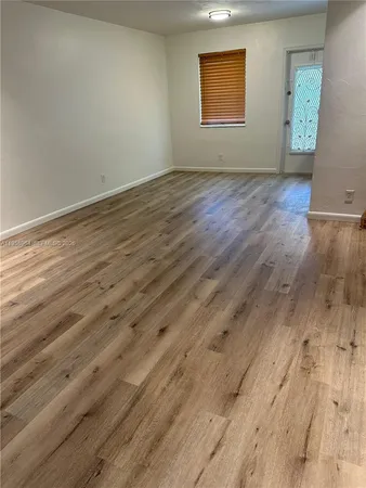 $1,850 | 2222 Jackson Street, Unit 6E, Hollywood, FL 33020