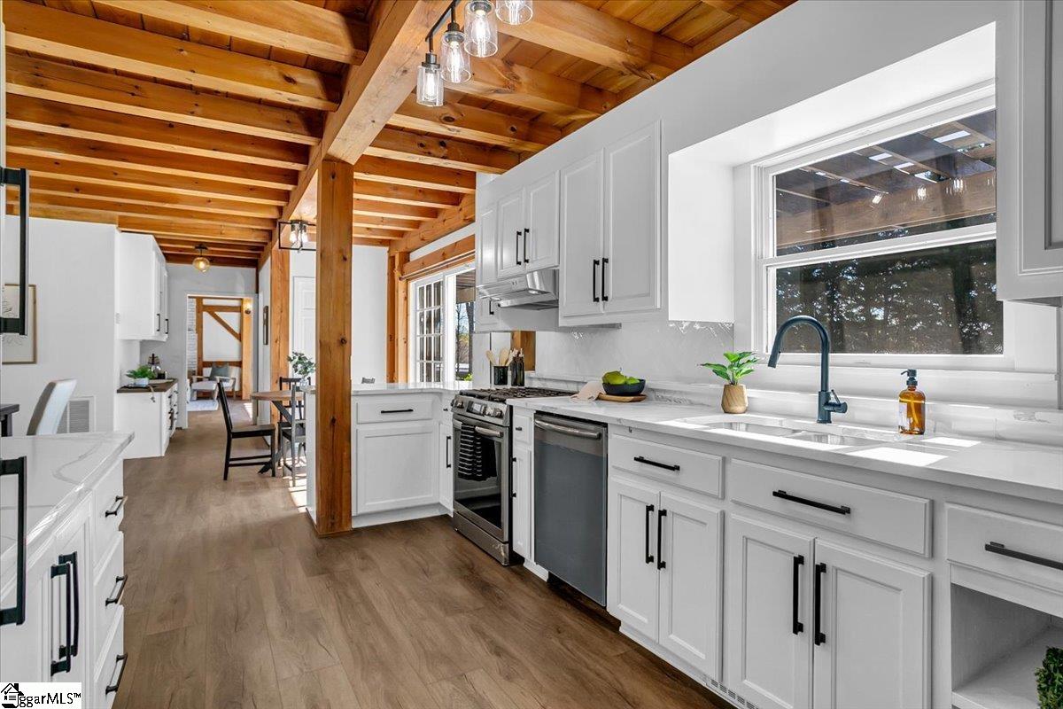 868 Old Hundred Road Pelzer, SC 29669 - Photo 16 of 36