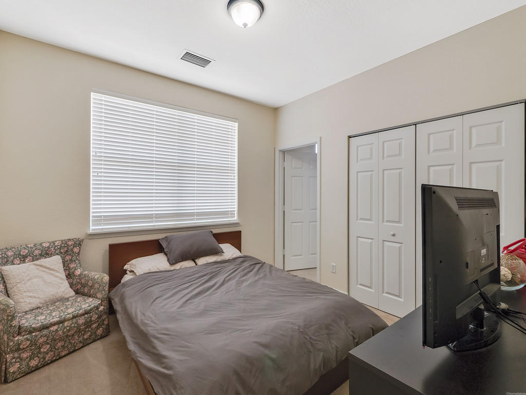 439 School House Road Jupiter, FL 33458 - Photo 12 of 13 Guest bedroom