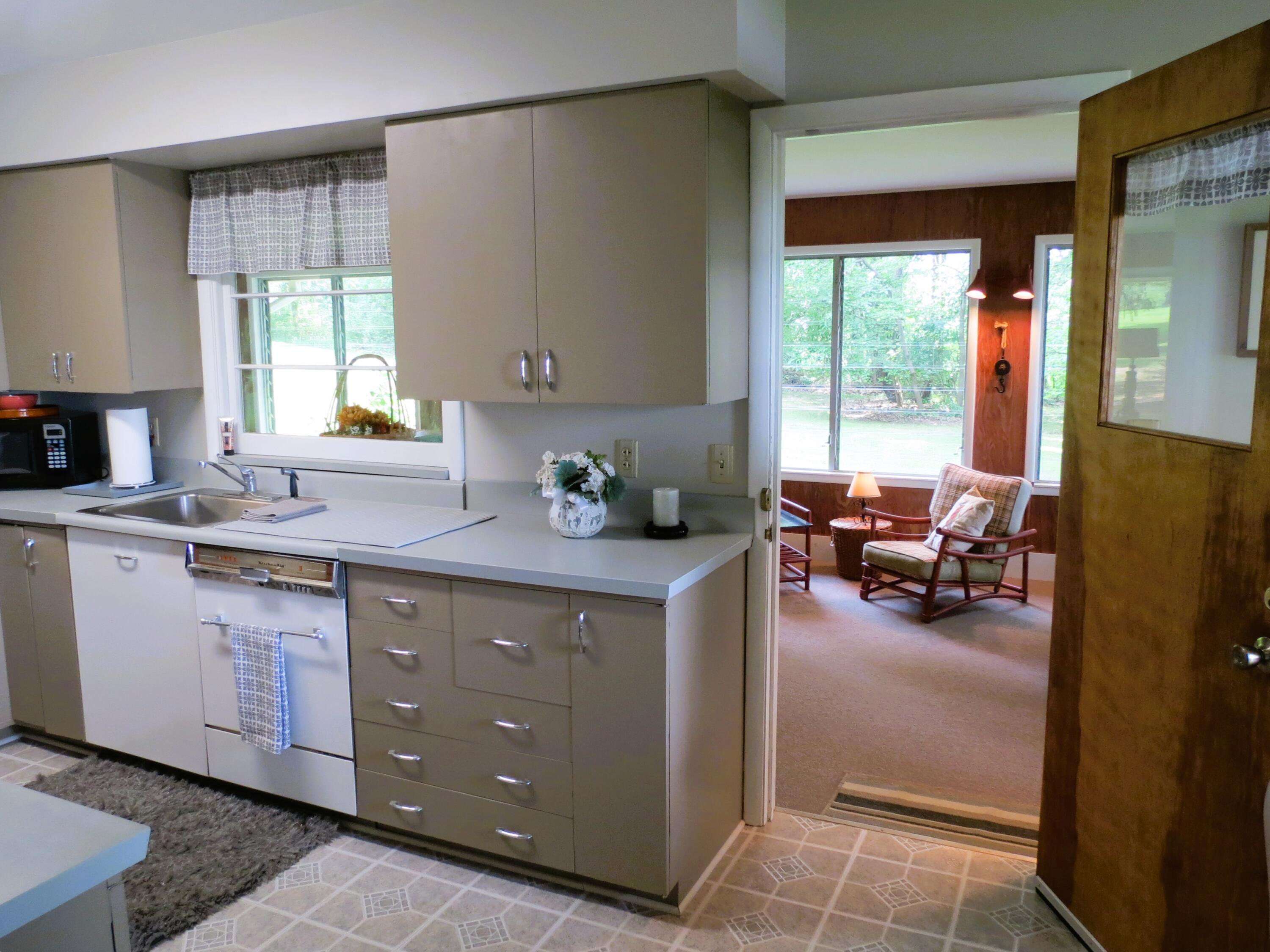 890 White Lake Road Pleasant Lake, MI 49272 - Photo 12 of 74 Great design