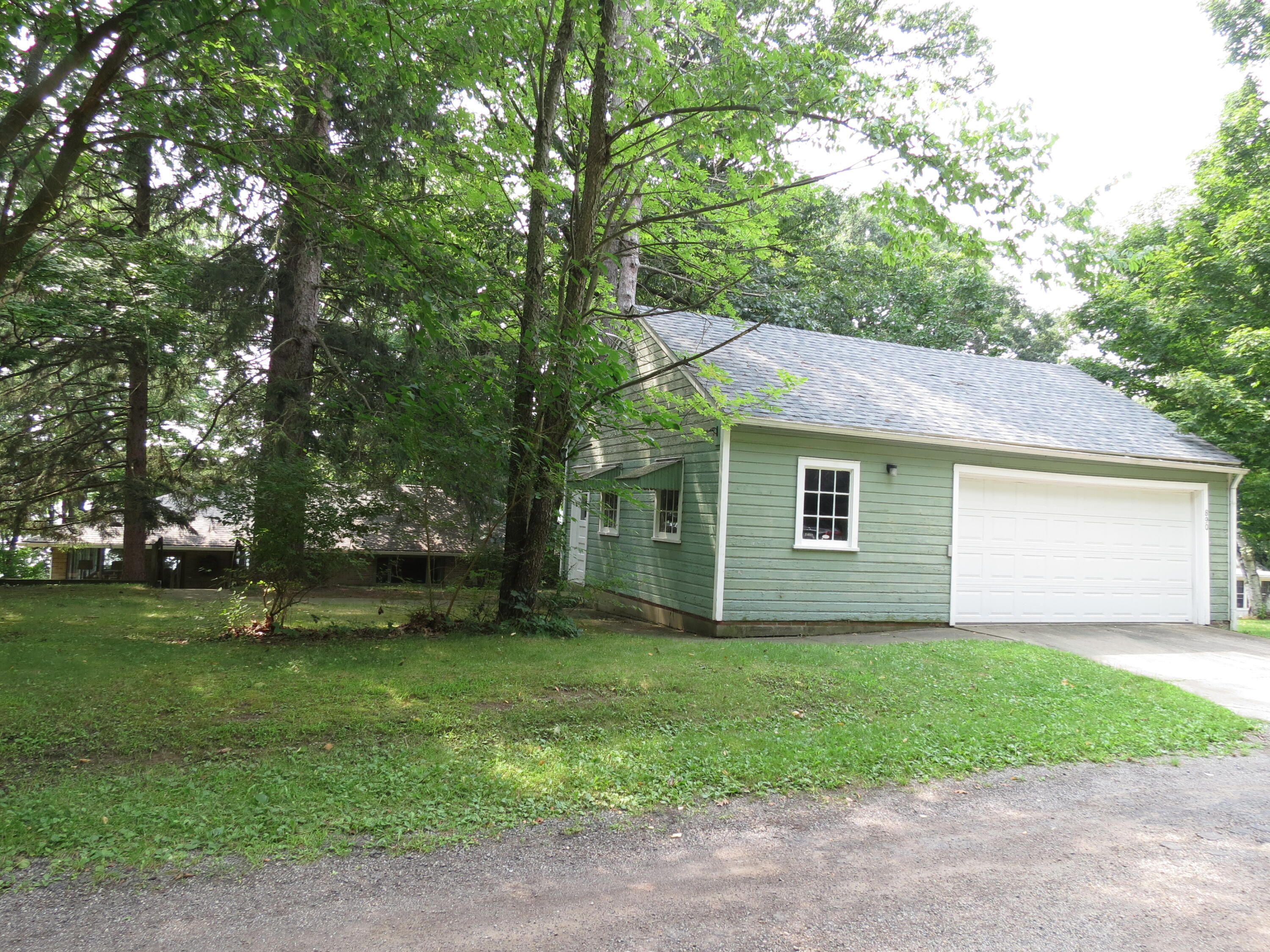 890 White Lake Road Pleasant Lake, MI 49272 - Photo 46 of 74 2+ spaces