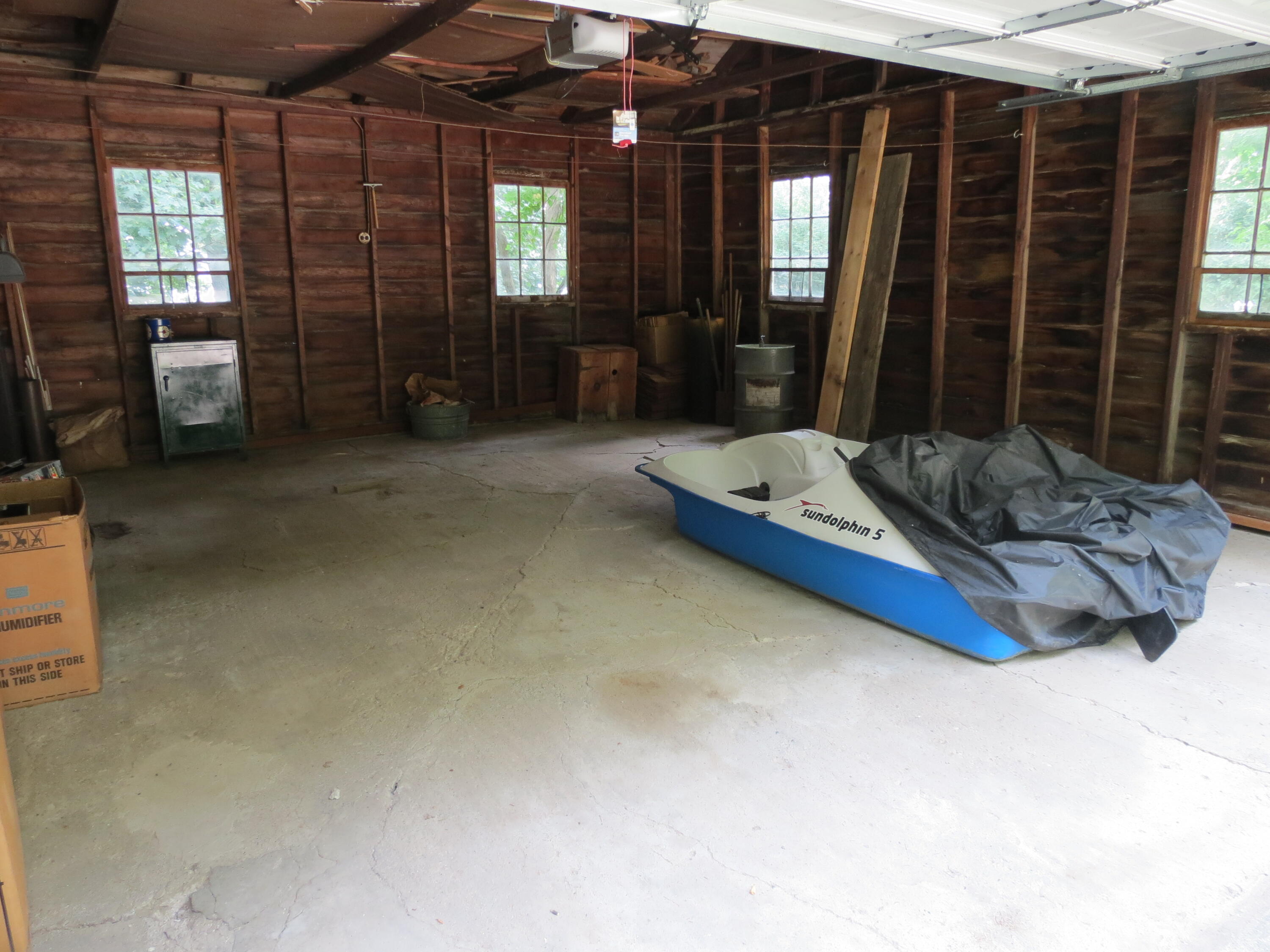 890 White Lake Road Pleasant Lake, MI 49272 - Photo 50 of 74 garage interior