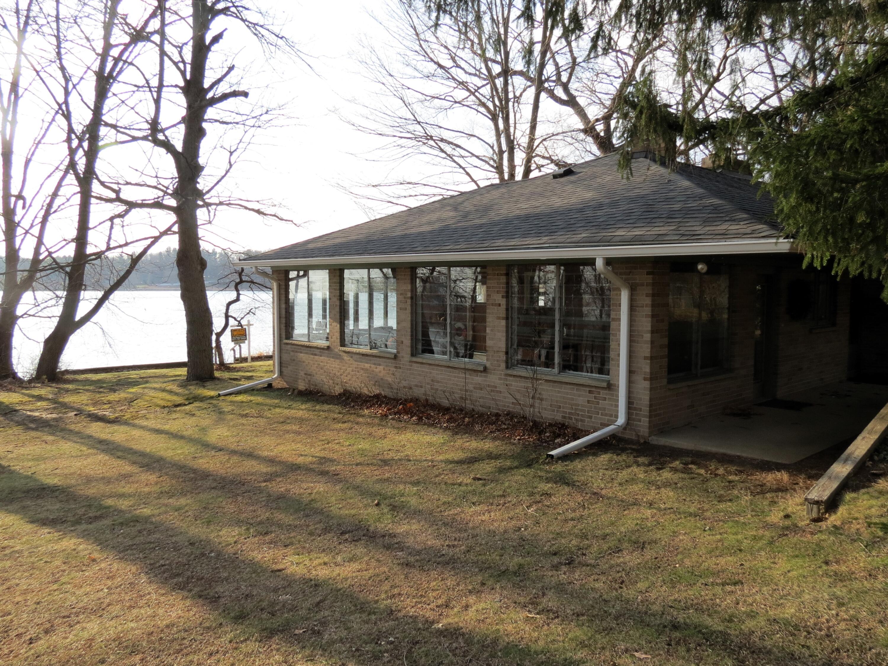 890 White Lake Road Pleasant Lake, MI 49272 - Photo 5 of 85 Views of lake and yard