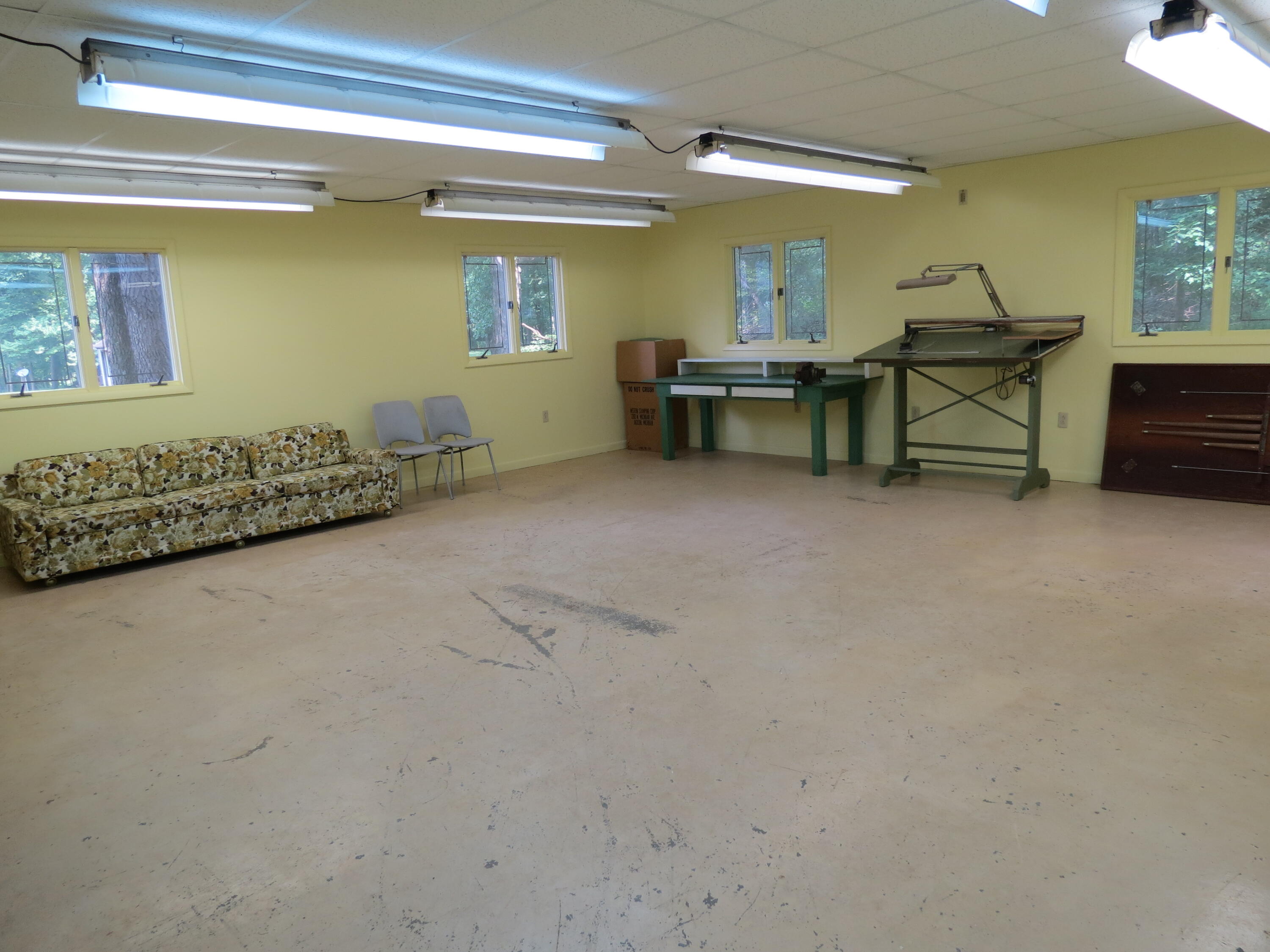 890 White Lake Road Pleasant Lake, MI 49272 - Photo 58 of 85 Fantastic work space