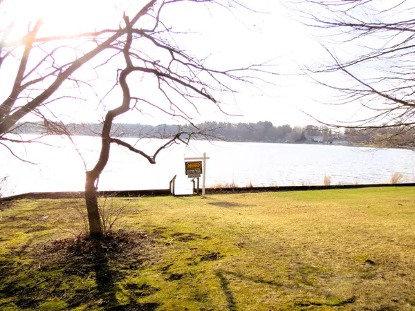 $579,900 | 890 White Lake Road, Pleasant Lake, MI 49272