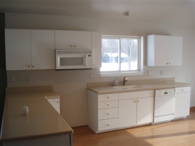 7423 Broadbridge Road Marine City, MI 48039 - Photo 13 of 30 31041868-12.JPG