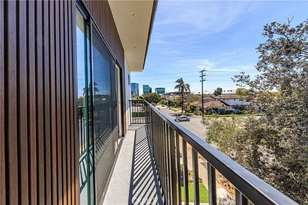 $7,196 | 1956 Purdue Avenue, Unit A, Los Angeles, CA 90025