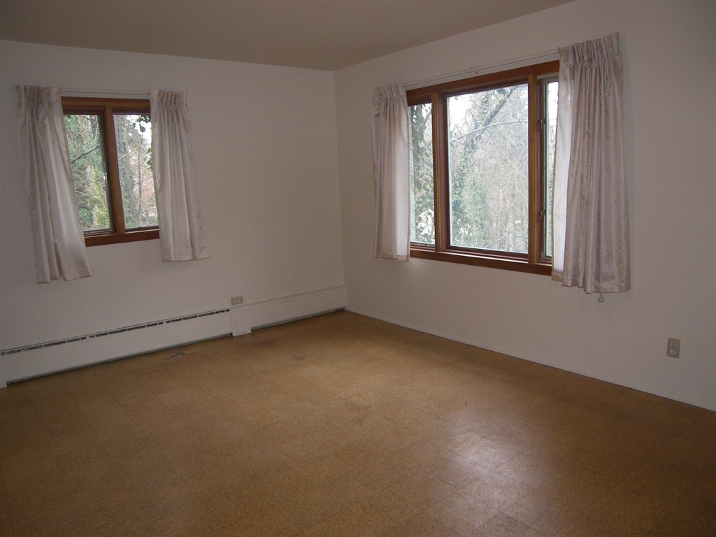 825 East Crest Road, Unit 840 E ROCKWOOD BLVD Spokane, WA 99203 - Photo 19 of 20 Gallery Image 19