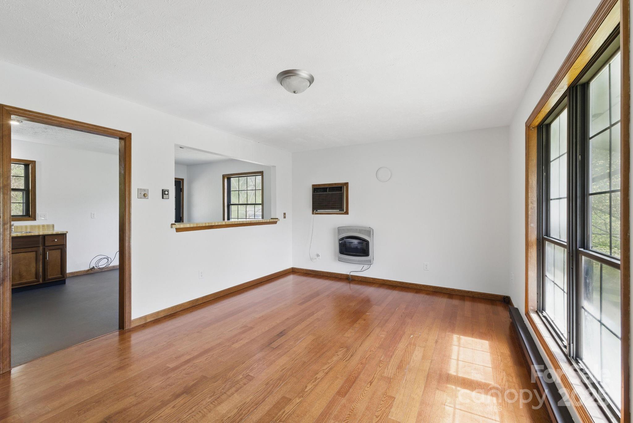 1815 Probart Street Brevard, NC 28712 - Photo 8 of 29 Gallery Image 8