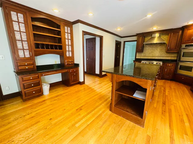 $3,750 | 3516 South Ashwood Drive, Bloomington, IN 47401