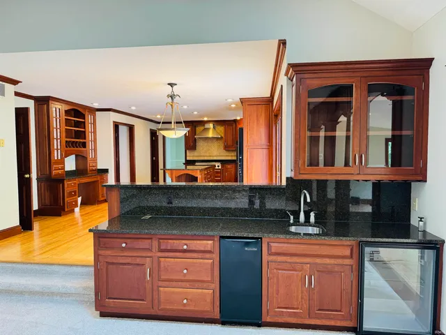 $3,750 | 3516 South Ashwood Drive, Bloomington, IN 47401