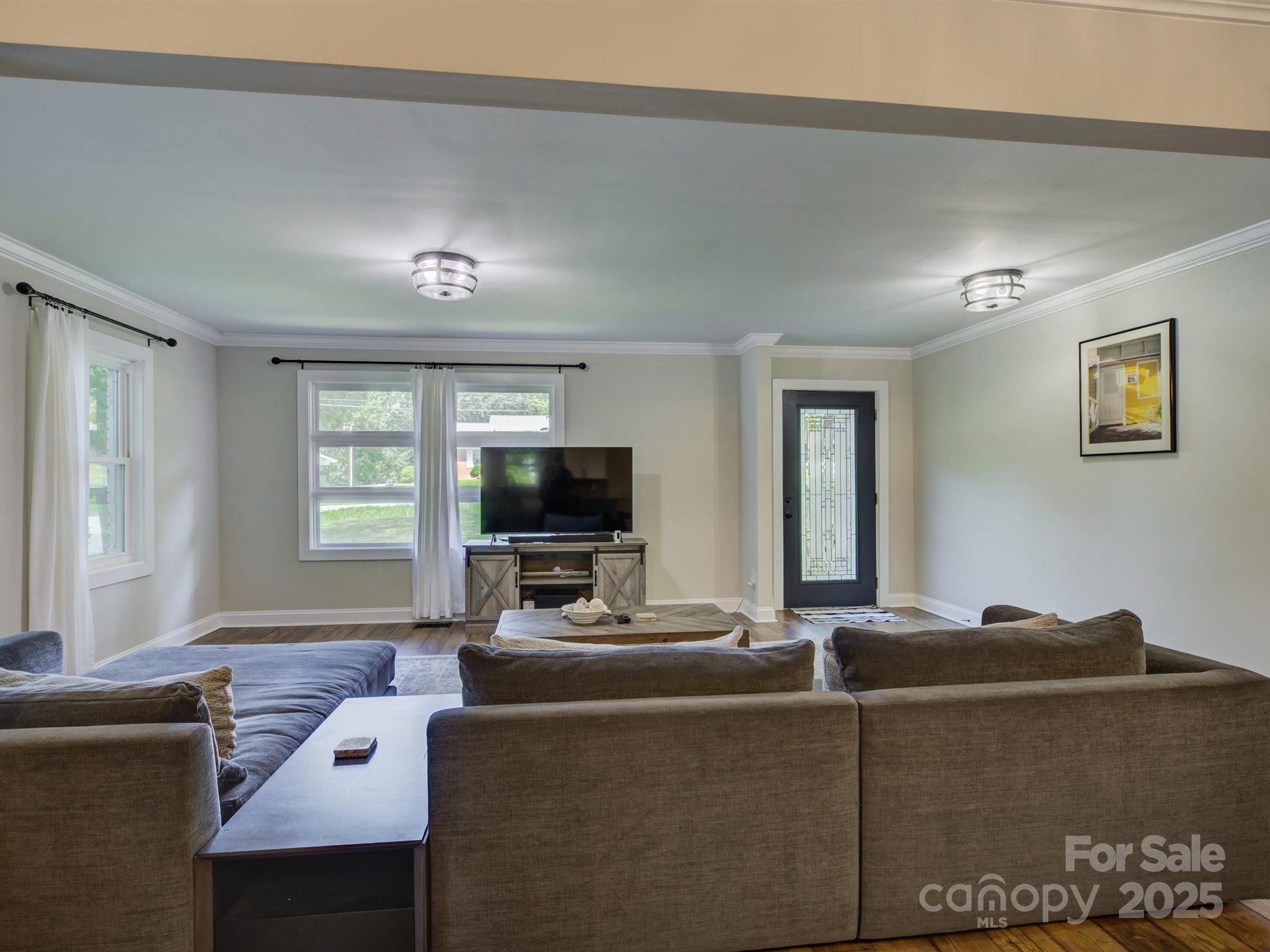 1815 Linwood Road Gastonia, NC 28052 - Photo 8 of 42 Gallery Image 8