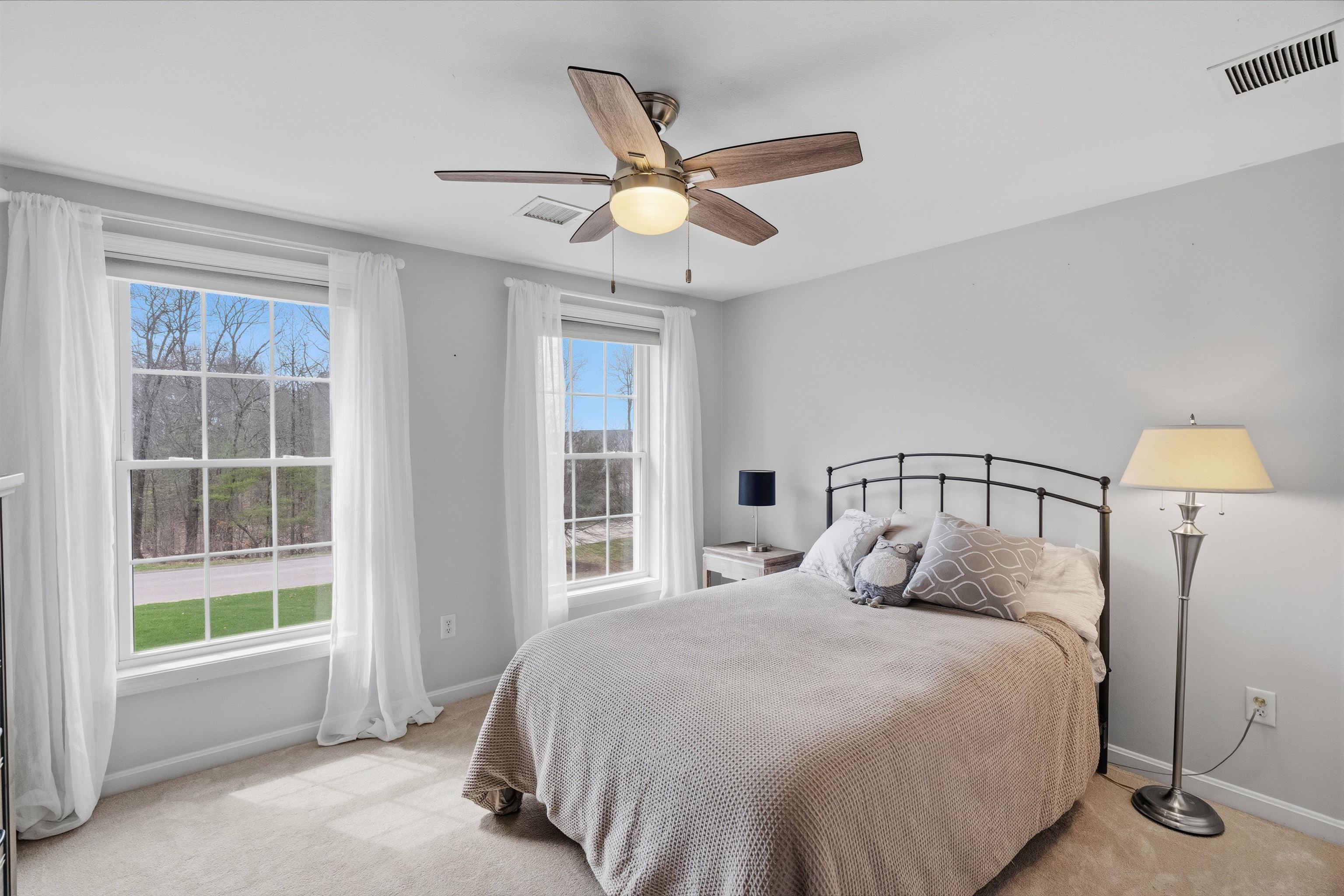 14 Buckhide Road Windham, NH 03087 - Photo 26 of 37