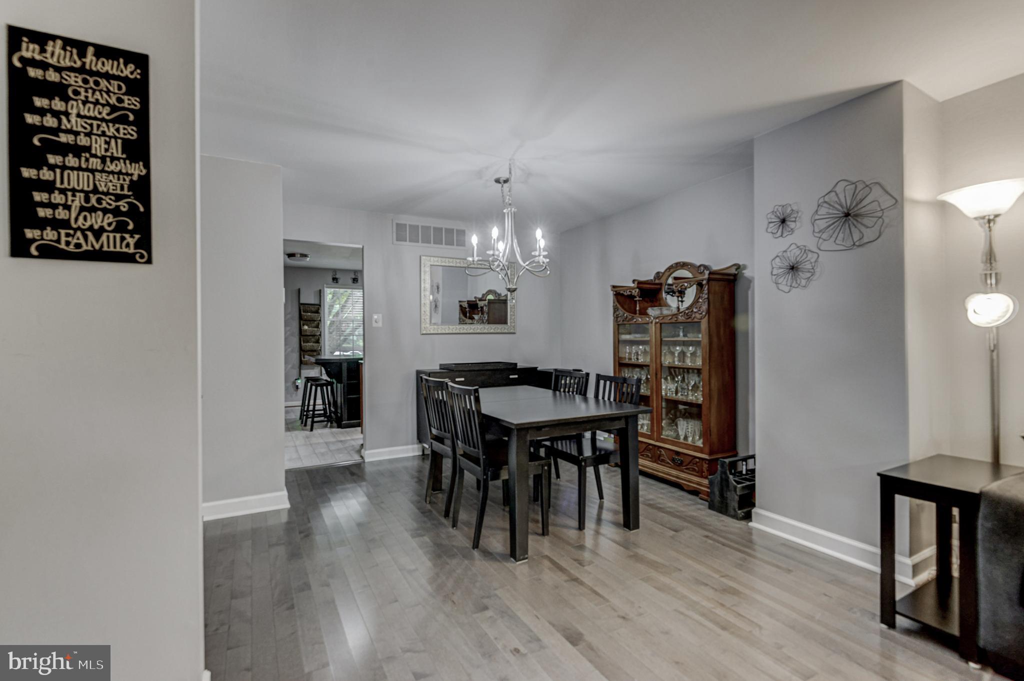 9726 Early Spring Way Columbia, MD 21046 - Photo 10 of 46 Gallery Image 10