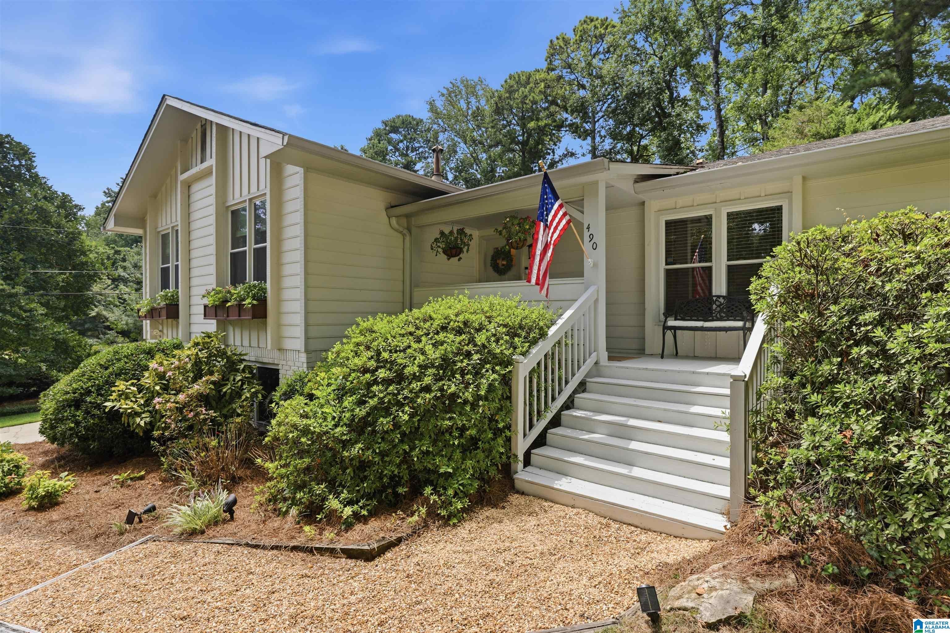 490 South Sanders Road Hoover, AL 35226 - Photo 4 of 67 Gallery Image 4