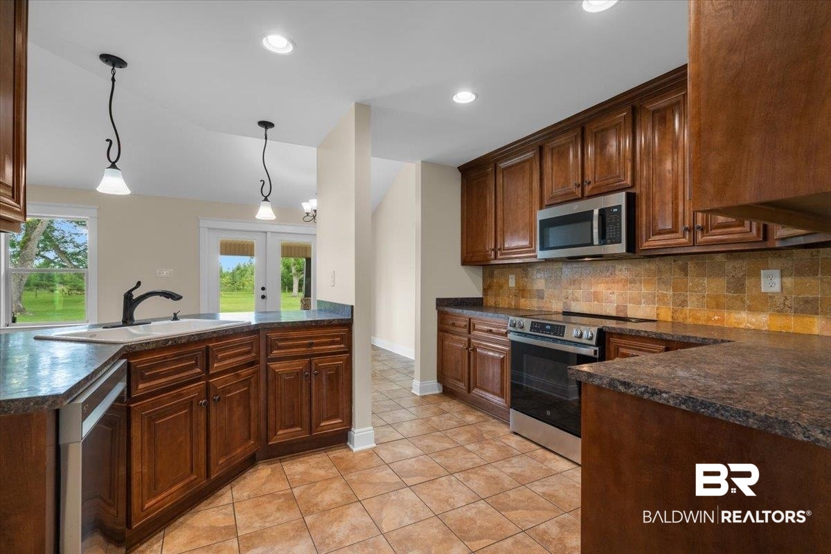 12874 Bender Road Foley, AL 36535 - Photo 15 of 45