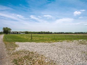 12220 Ferrin Road Carlyle, IL 62231 - Photo 32 of 36