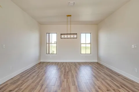 $479,000 | 217 Kilkenny Road, Poolville, TX 76487
