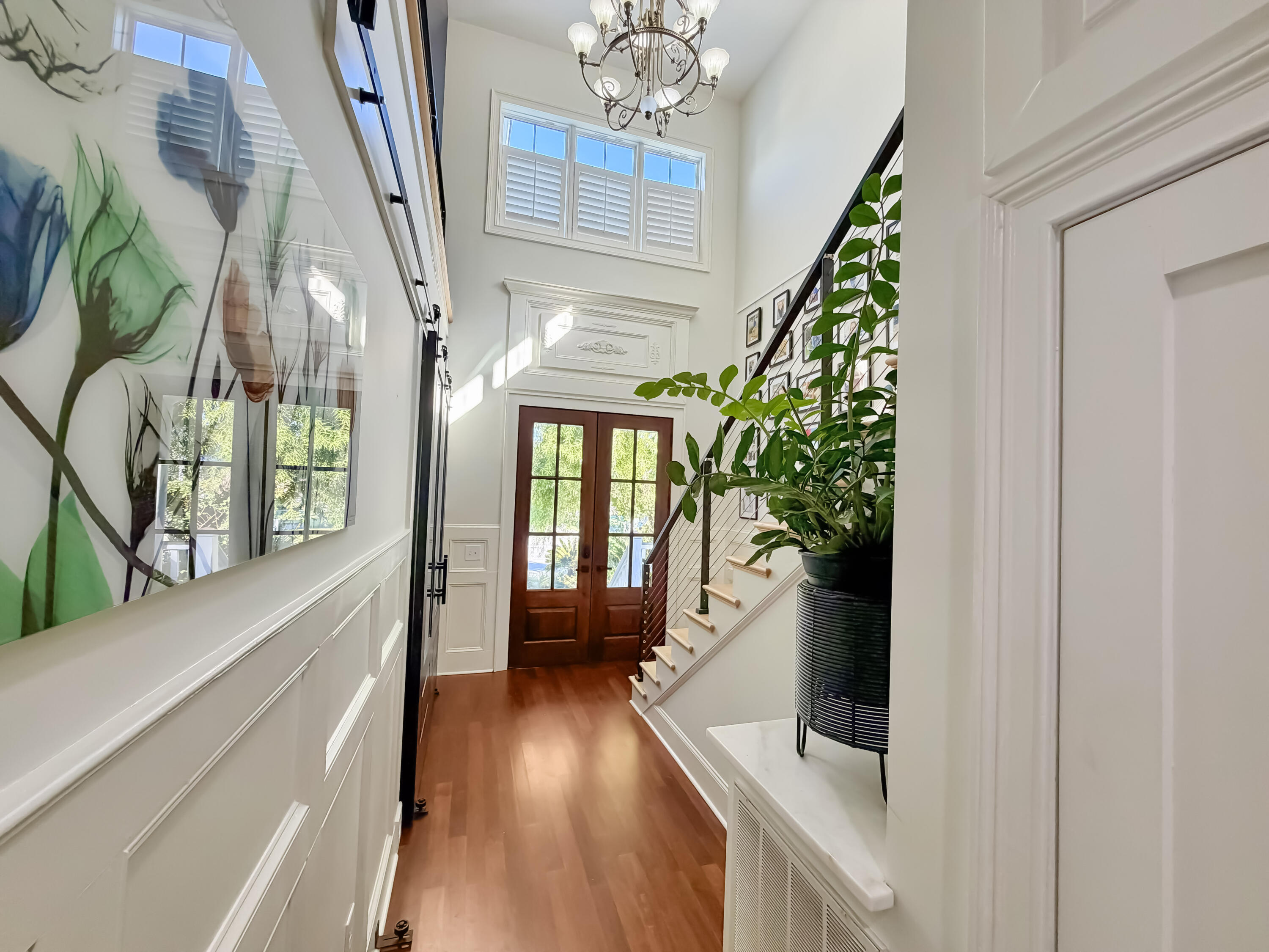 1084 Rivershore Road Charleston, SC 29492 - Photo 9 of 114 1 Foyer 4