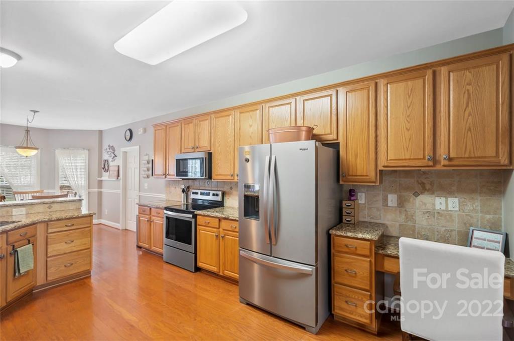 4362 Sunset Rose Drive Fort Mill, SC 29708 - Photo 12 of 33 Gallery Image 12