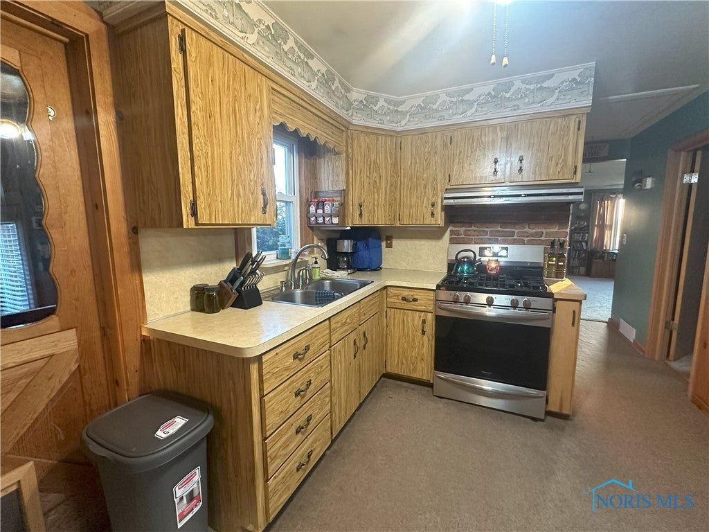4022 Kilburn Road Berkey, OH 43504 - Photo 18 of 32 Gallery Image 18