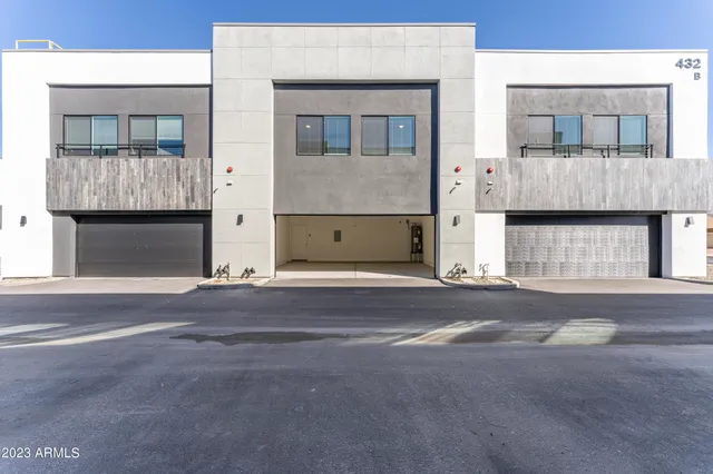 $2,495 | 432 South 32nd Street, Unit 120, Mesa, AZ 85204