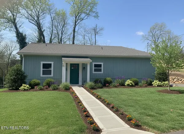 $450,000 | 104 Marion Road, Oak Ridge, TN 37830