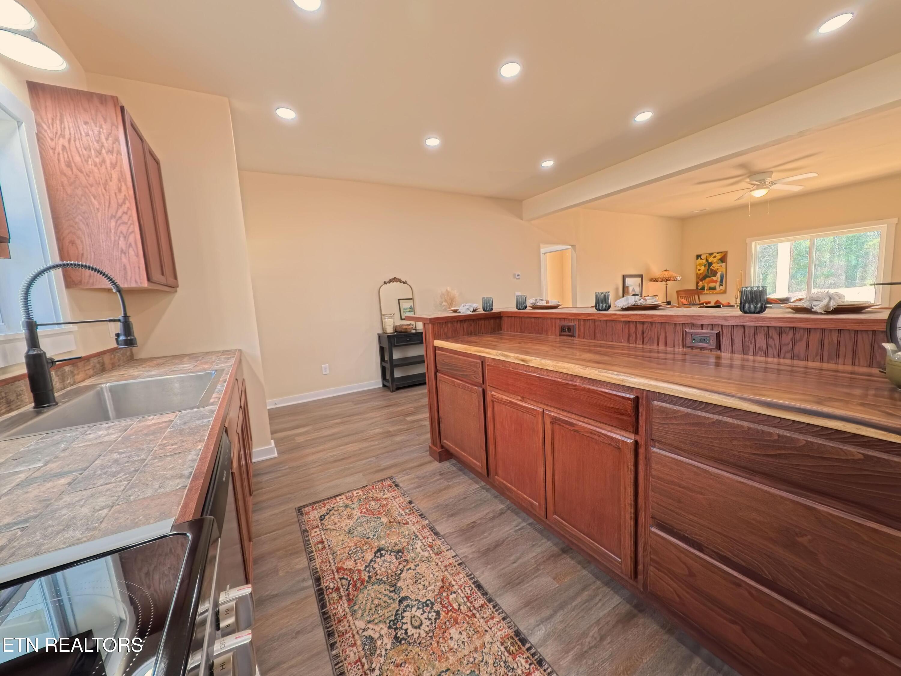 104 Marion Road Oak Ridge, TN 37830 - Photo 6 of 18 6