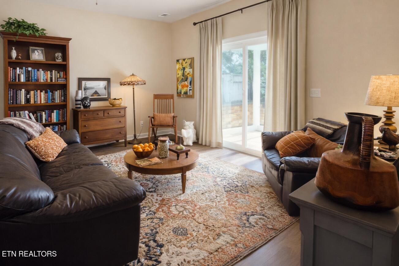 104 Marion Road Oak Ridge, TN 37830 - Photo 10 of 18 10