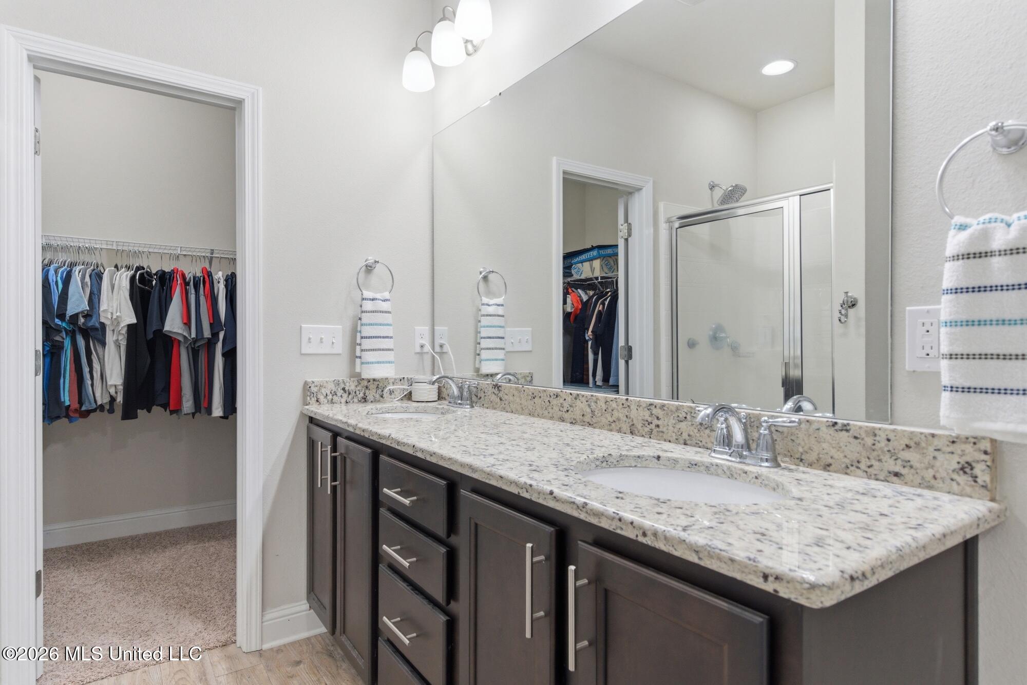 14392 North Swan Road Gulfport, MS 39503 - Photo 15 of 25 Stay on your side!