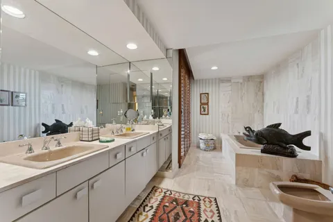 $1,295,000 | 2155 South Ocean Boulevard South, Unit 19, Delray Beach, FL 33483